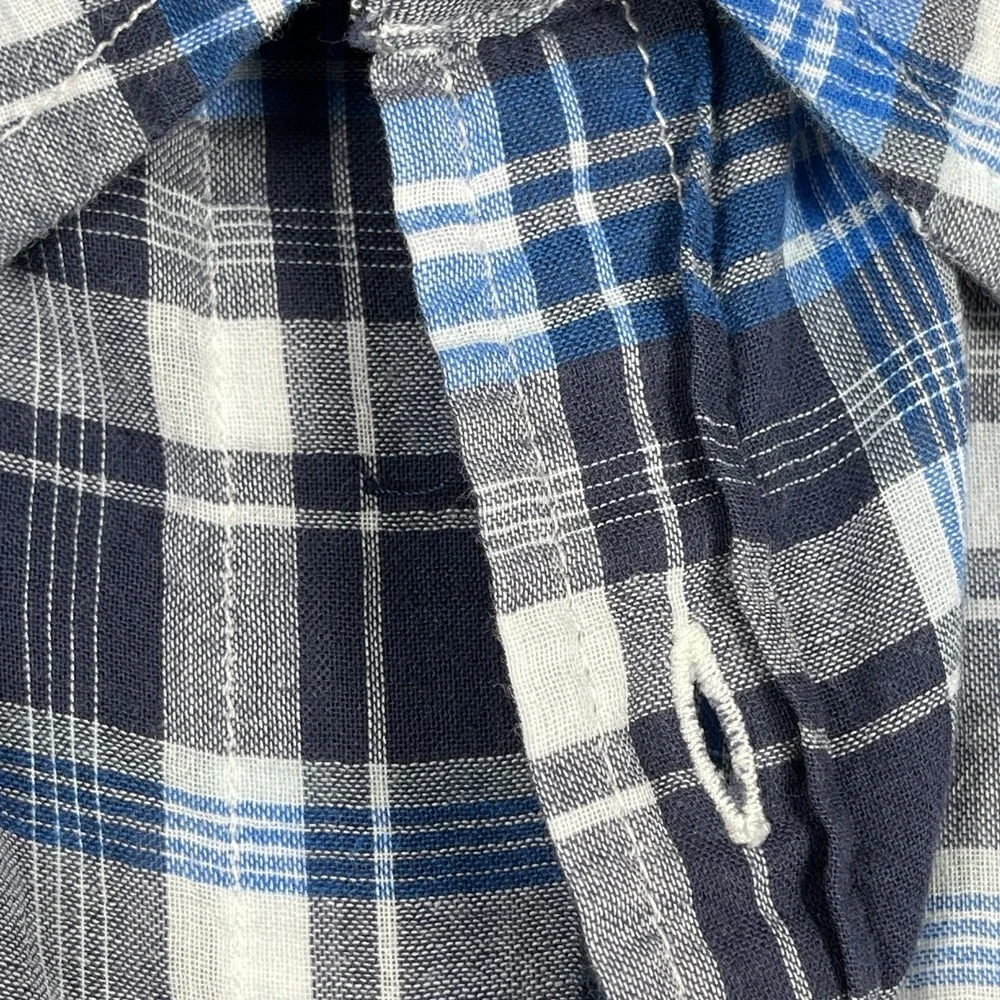 The North Face button missing